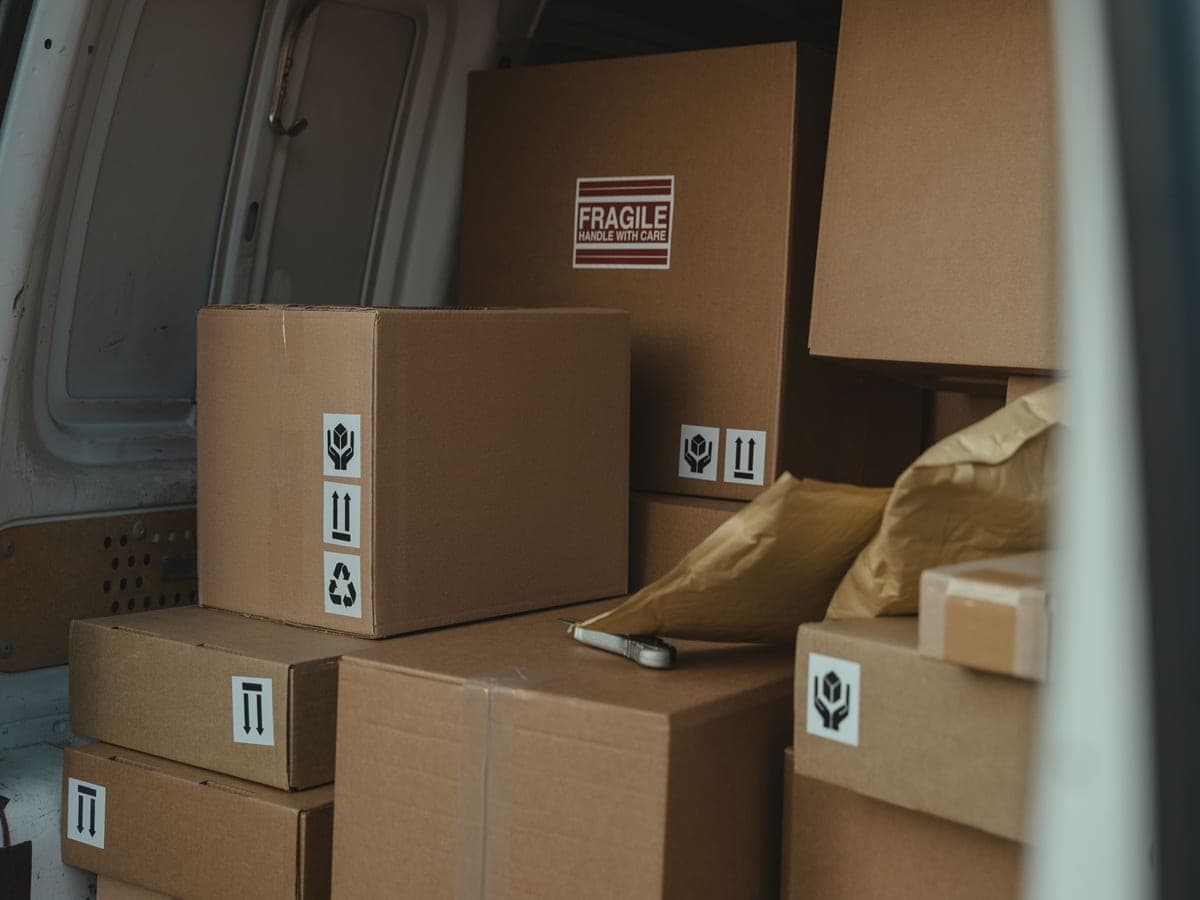 Packaging unit