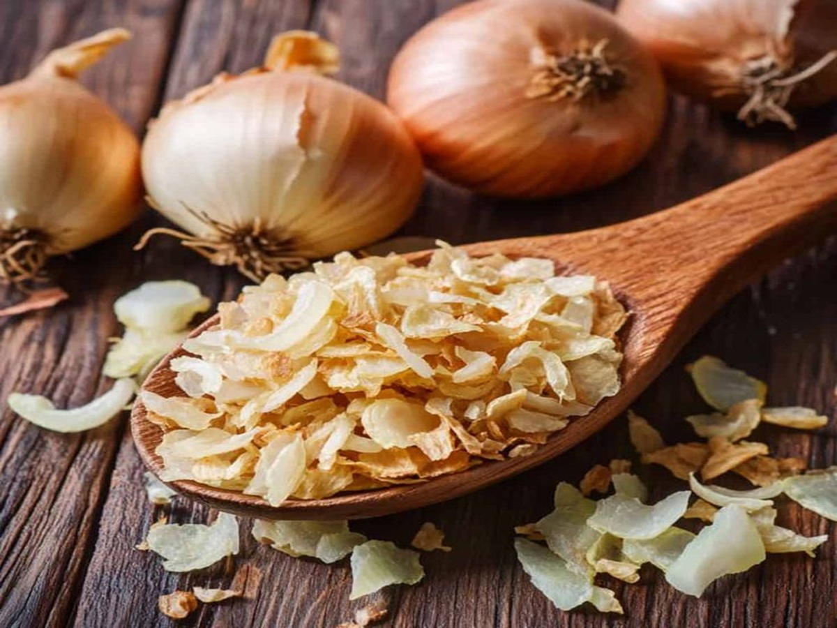 Dehydrated onion